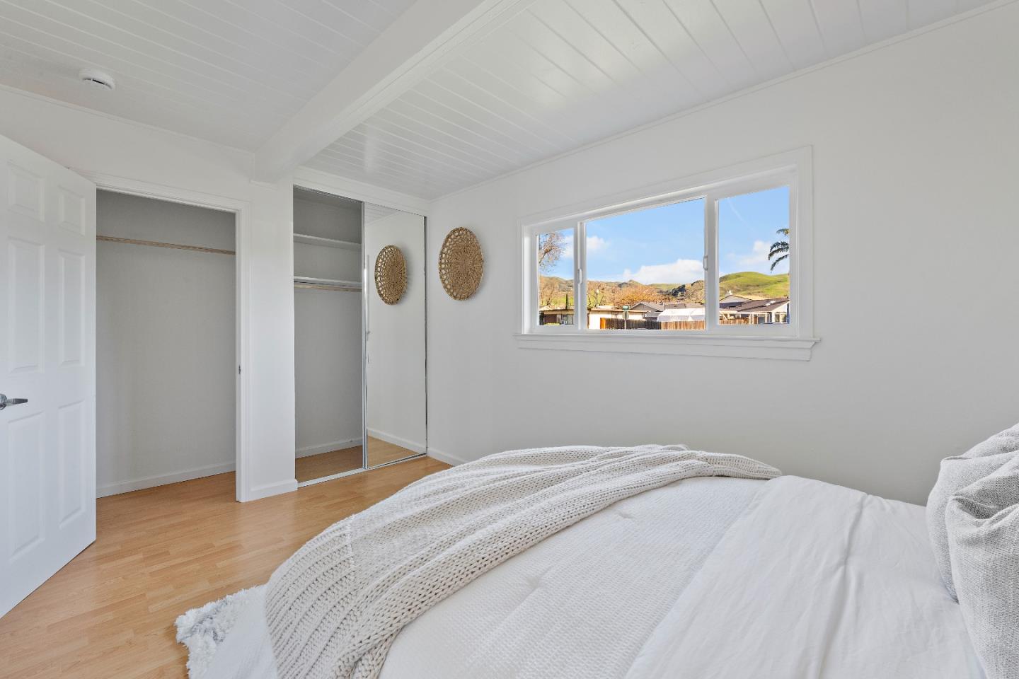 Detail Gallery Image 18 of 47 For 329 Carnegie Dr, Milpitas,  CA 95035 - 4 Beds | 2 Baths