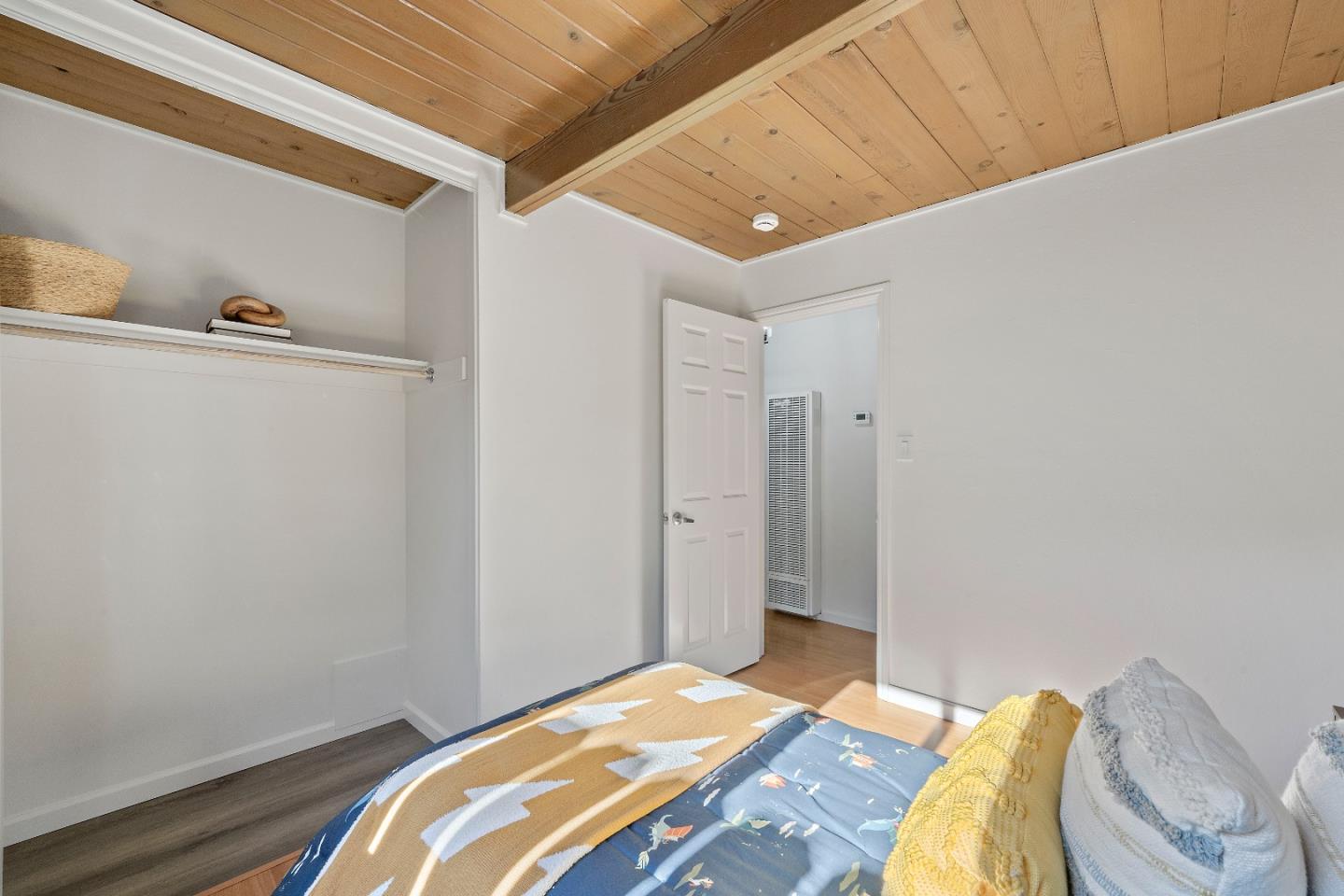 Detail Gallery Image 23 of 47 For 329 Carnegie Dr, Milpitas,  CA 95035 - 4 Beds | 2 Baths