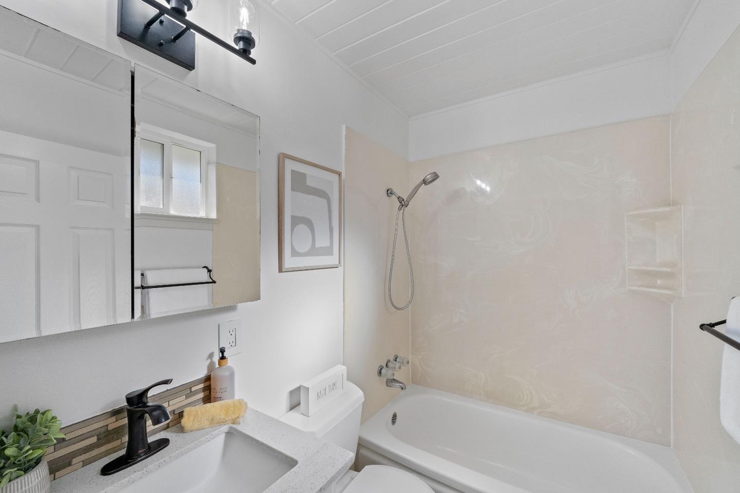 Detail Gallery Image 27 of 47 For 329 Carnegie Dr, Milpitas,  CA 95035 - 4 Beds | 2 Baths