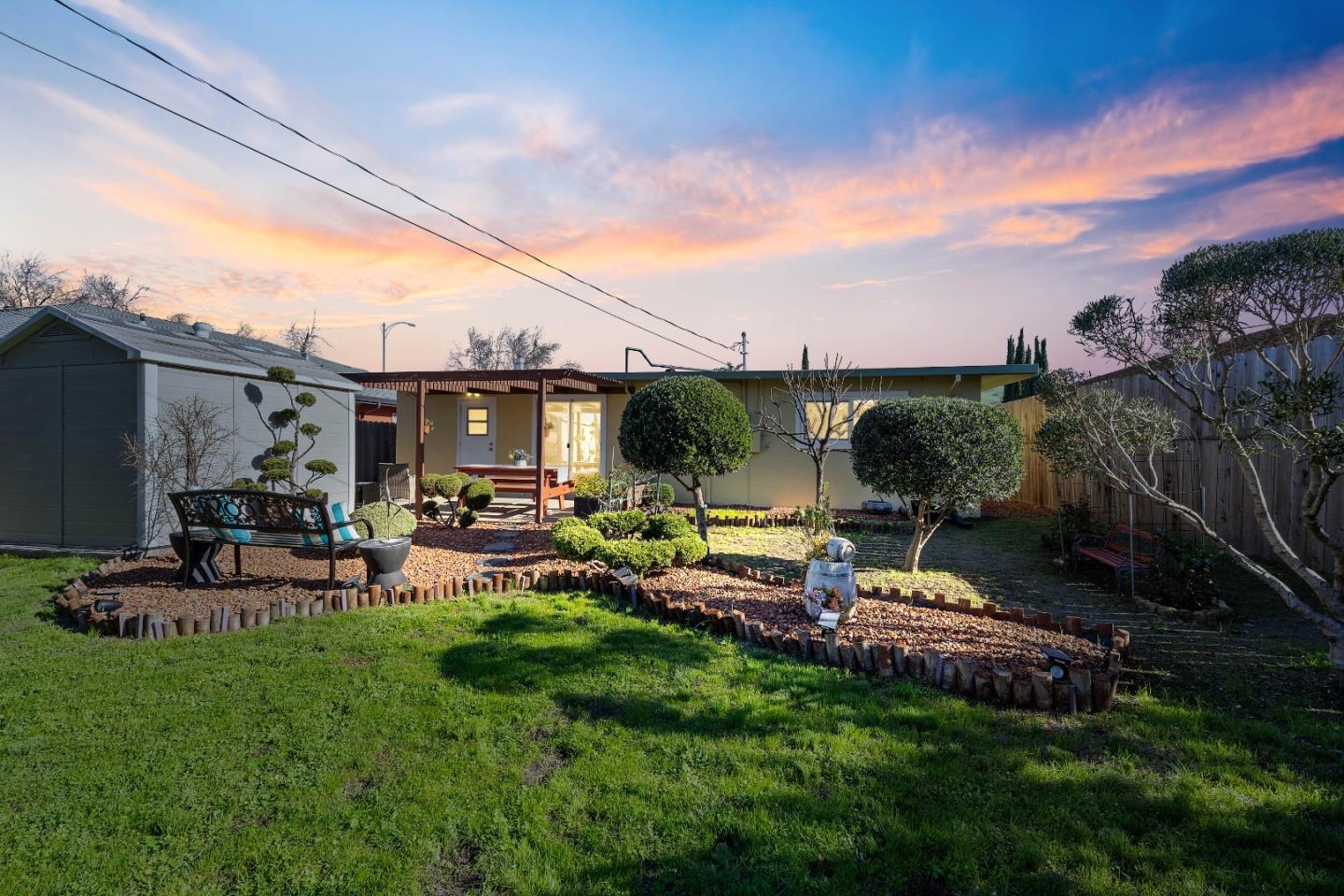 Detail Gallery Image 29 of 47 For 329 Carnegie Dr, Milpitas,  CA 95035 - 4 Beds | 2 Baths