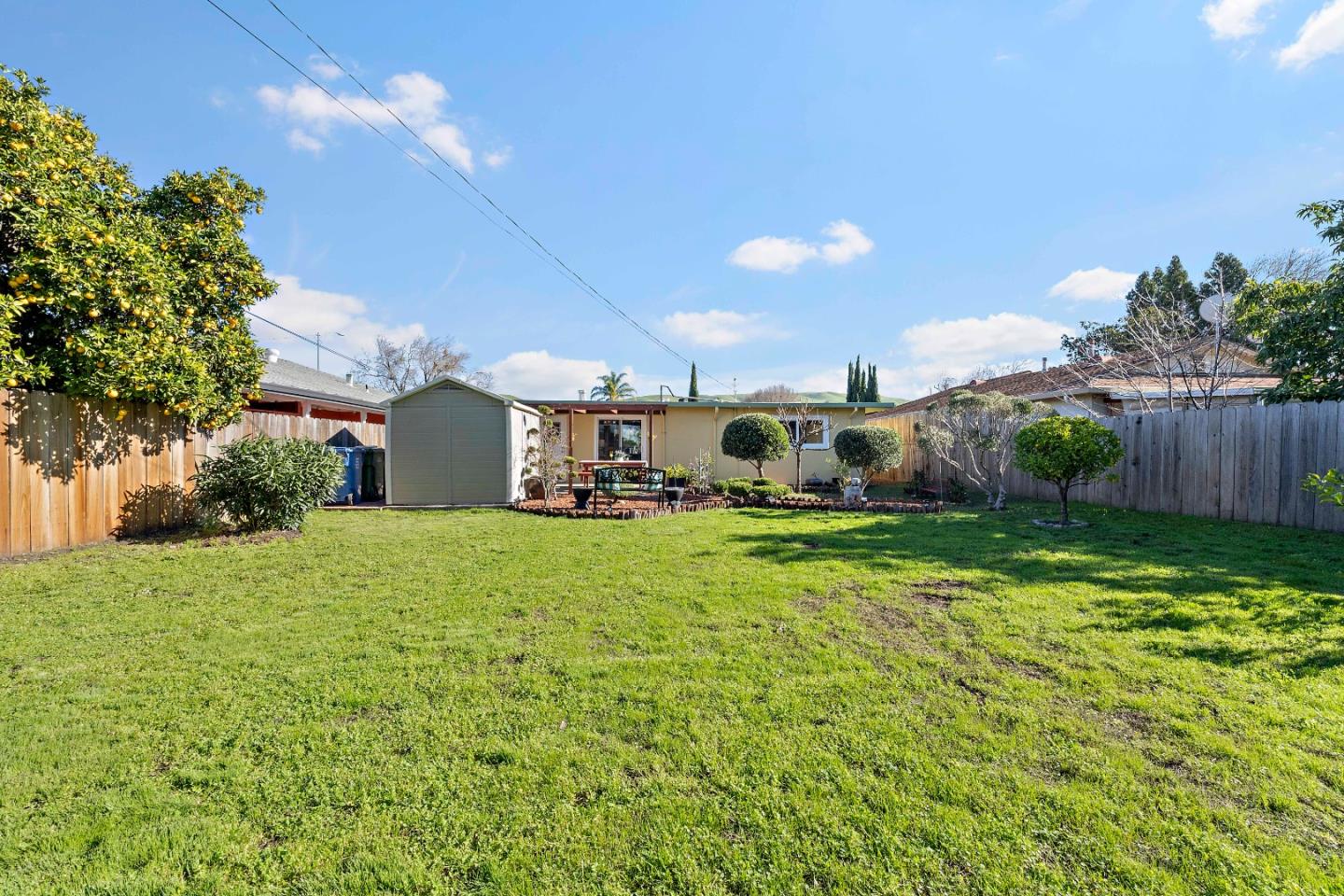 Detail Gallery Image 36 of 47 For 329 Carnegie Dr, Milpitas,  CA 95035 - 4 Beds | 2 Baths