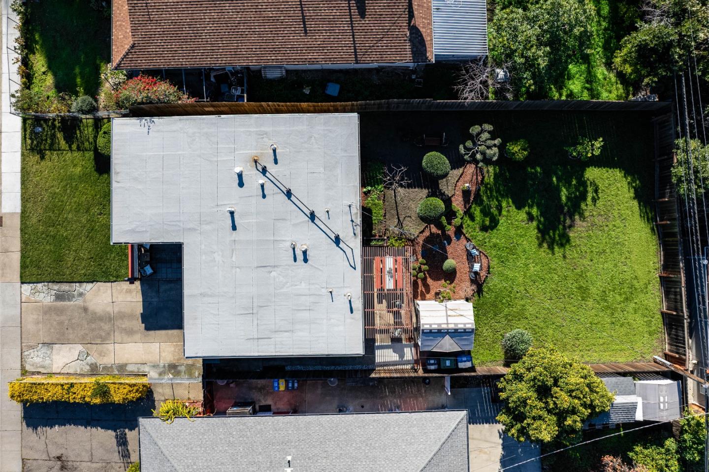 Detail Gallery Image 42 of 47 For 329 Carnegie Dr, Milpitas,  CA 95035 - 4 Beds | 2 Baths