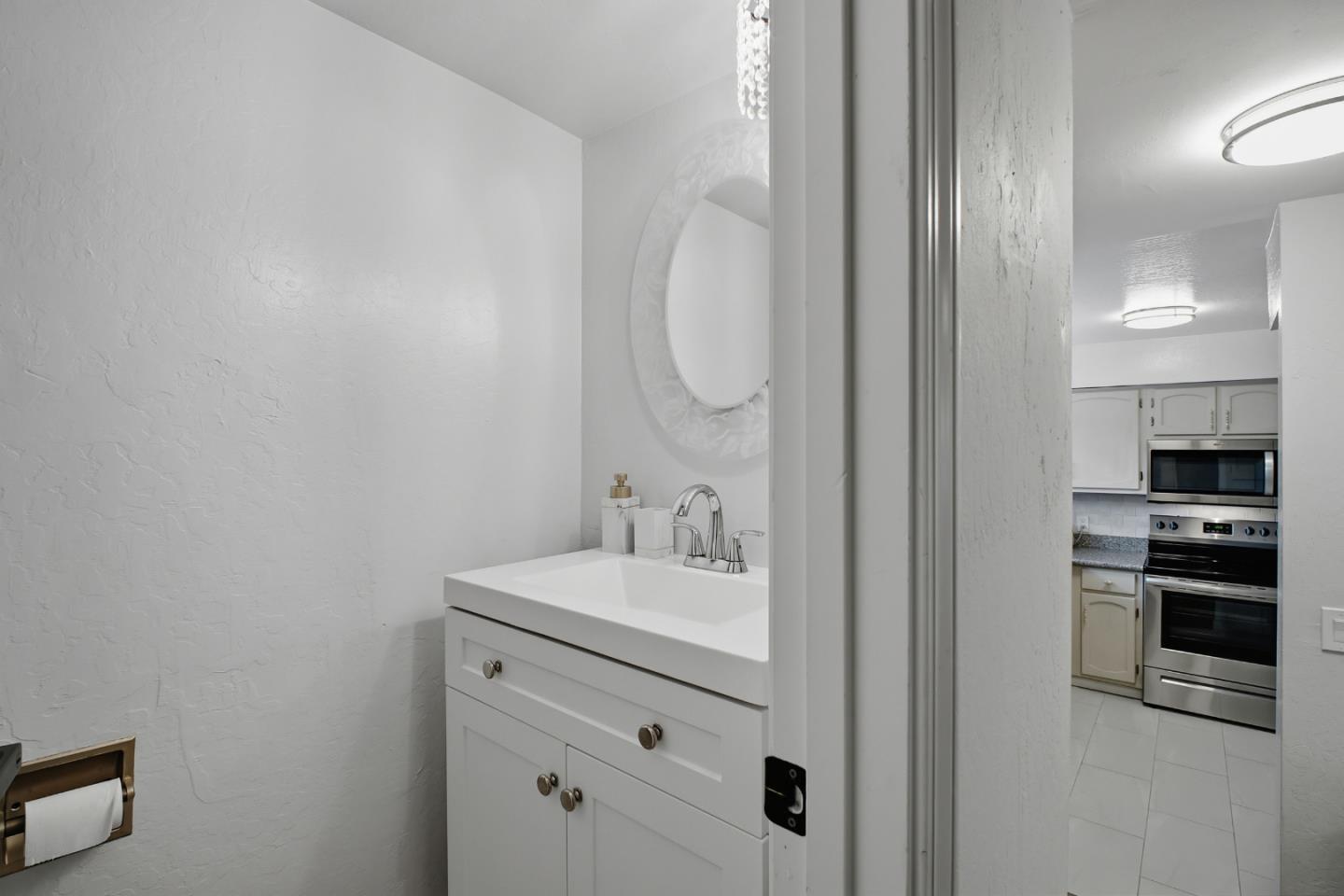 Detail Gallery Image 21 of 40 For 1321 Fruitdale Ave, San Jose,  CA 95126 - 3 Beds | 2/1 Baths