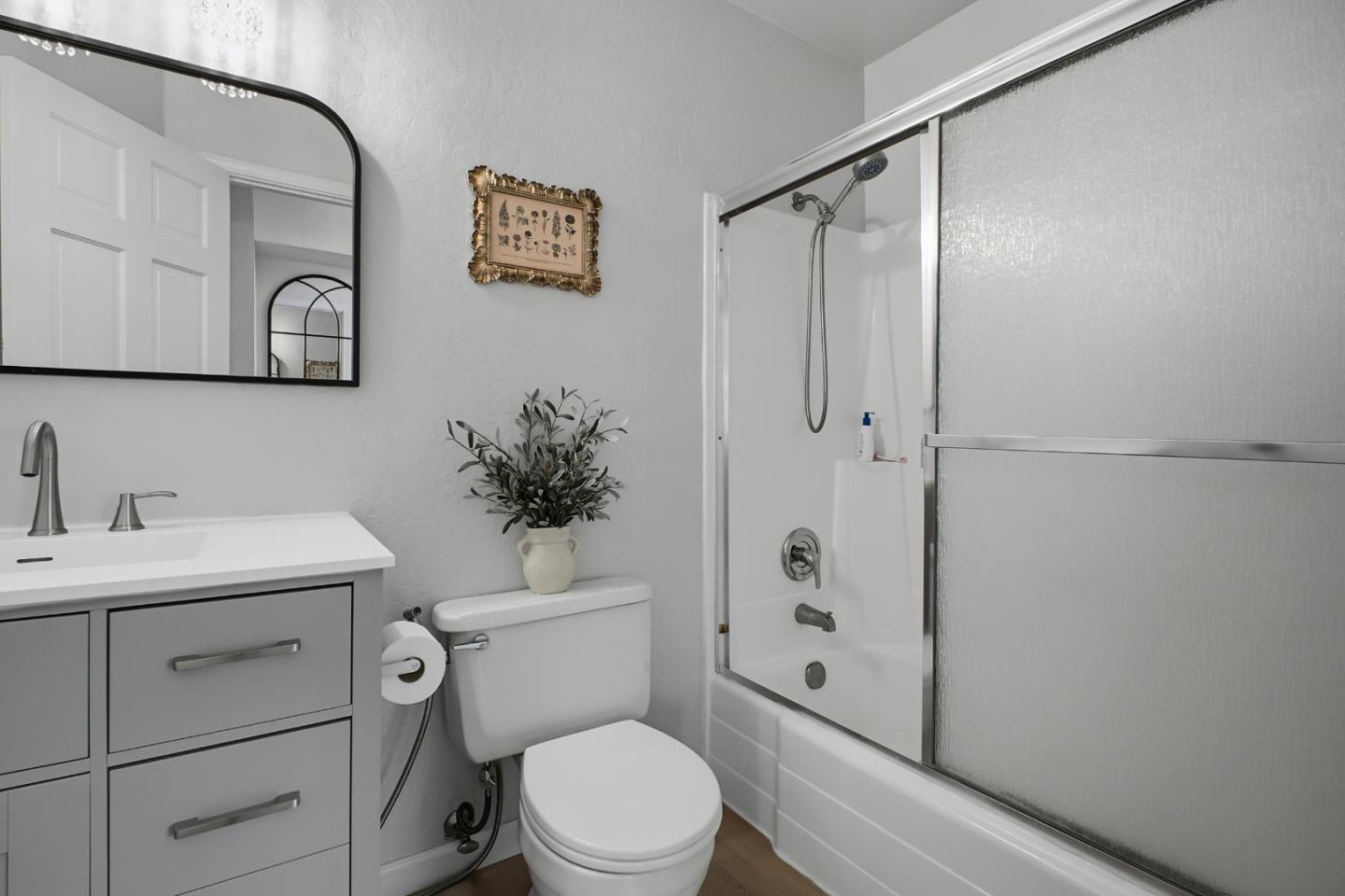 Detail Gallery Image 26 of 40 For 1321 Fruitdale Ave, San Jose,  CA 95126 - 3 Beds | 2/1 Baths