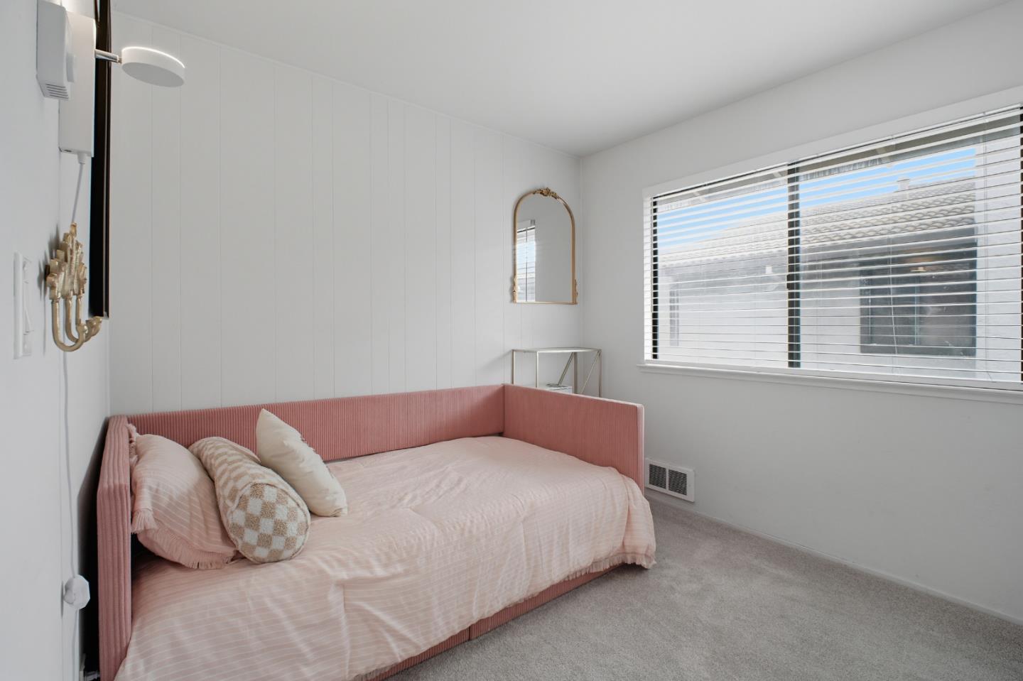 Detail Gallery Image 27 of 40 For 1321 Fruitdale Ave, San Jose,  CA 95126 - 3 Beds | 2/1 Baths