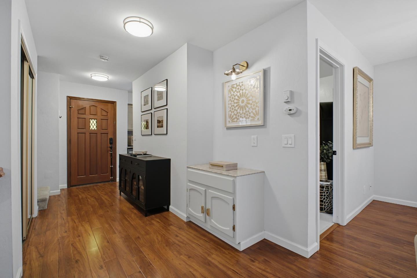 Detail Gallery Image 8 of 40 For 1321 Fruitdale Ave, San Jose,  CA 95126 - 3 Beds | 2/1 Baths