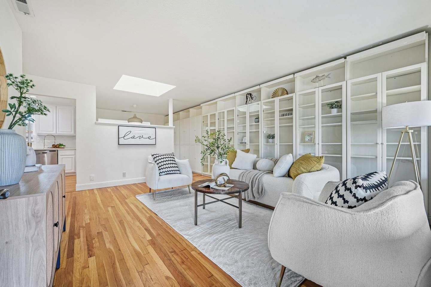 Detail Gallery Image 7 of 32 For 872 Loyalton Dr, Campbell,  CA 95008 - 3 Beds | 2 Baths