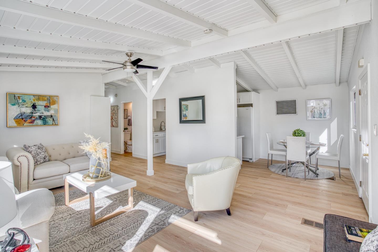 Detail Gallery Image 7 of 27 For 128 Grace Ave, East Palo Alto,  CA 94303 - 3 Beds | 1/1 Baths