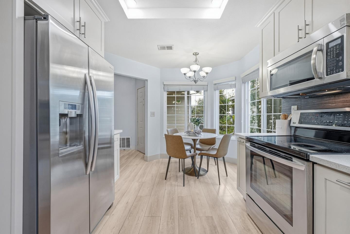 Detail Gallery Image 10 of 44 For 36167 Toulouse St, Newark,  CA 94560 - 3 Beds | 2/1 Baths