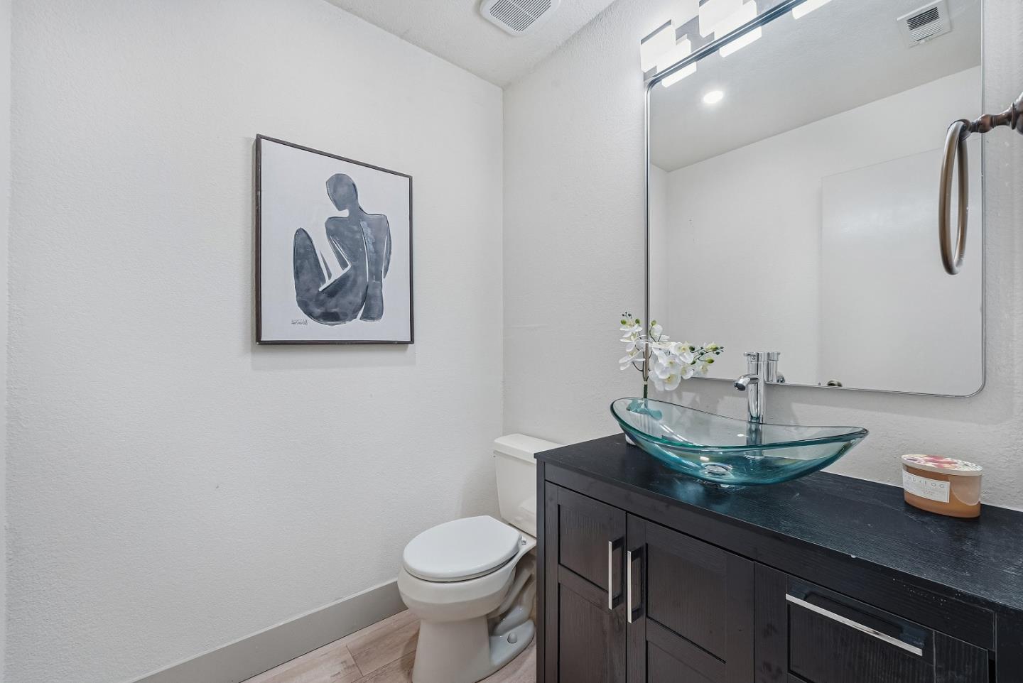 Detail Gallery Image 17 of 44 For 36167 Toulouse St, Newark,  CA 94560 - 3 Beds | 2/1 Baths