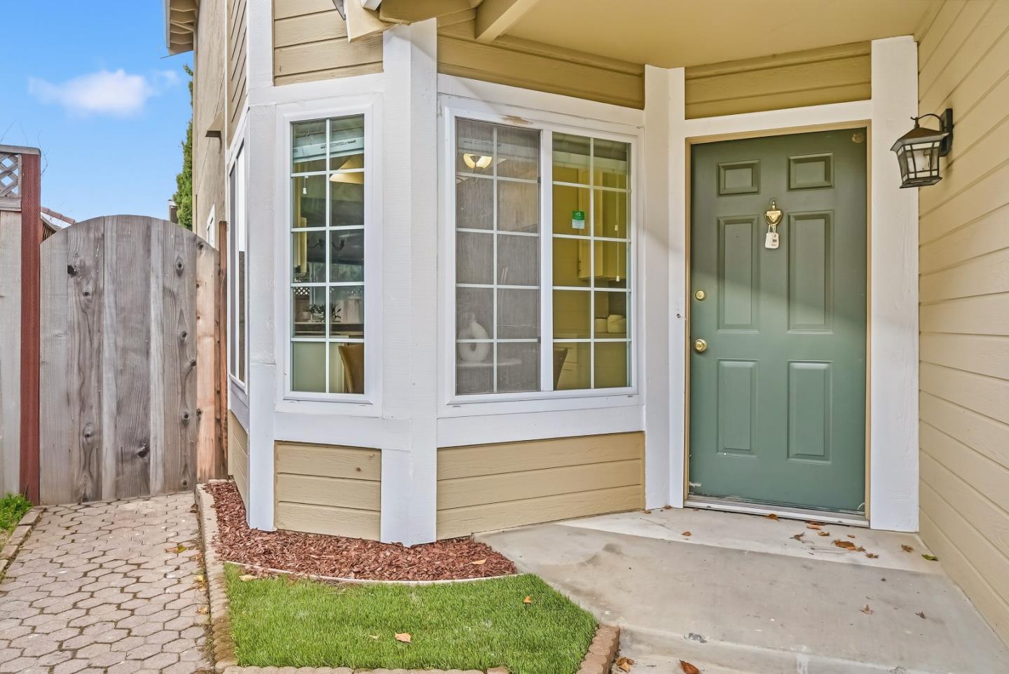 Detail Gallery Image 2 of 44 For 36167 Toulouse St, Newark,  CA 94560 - 3 Beds | 2/1 Baths