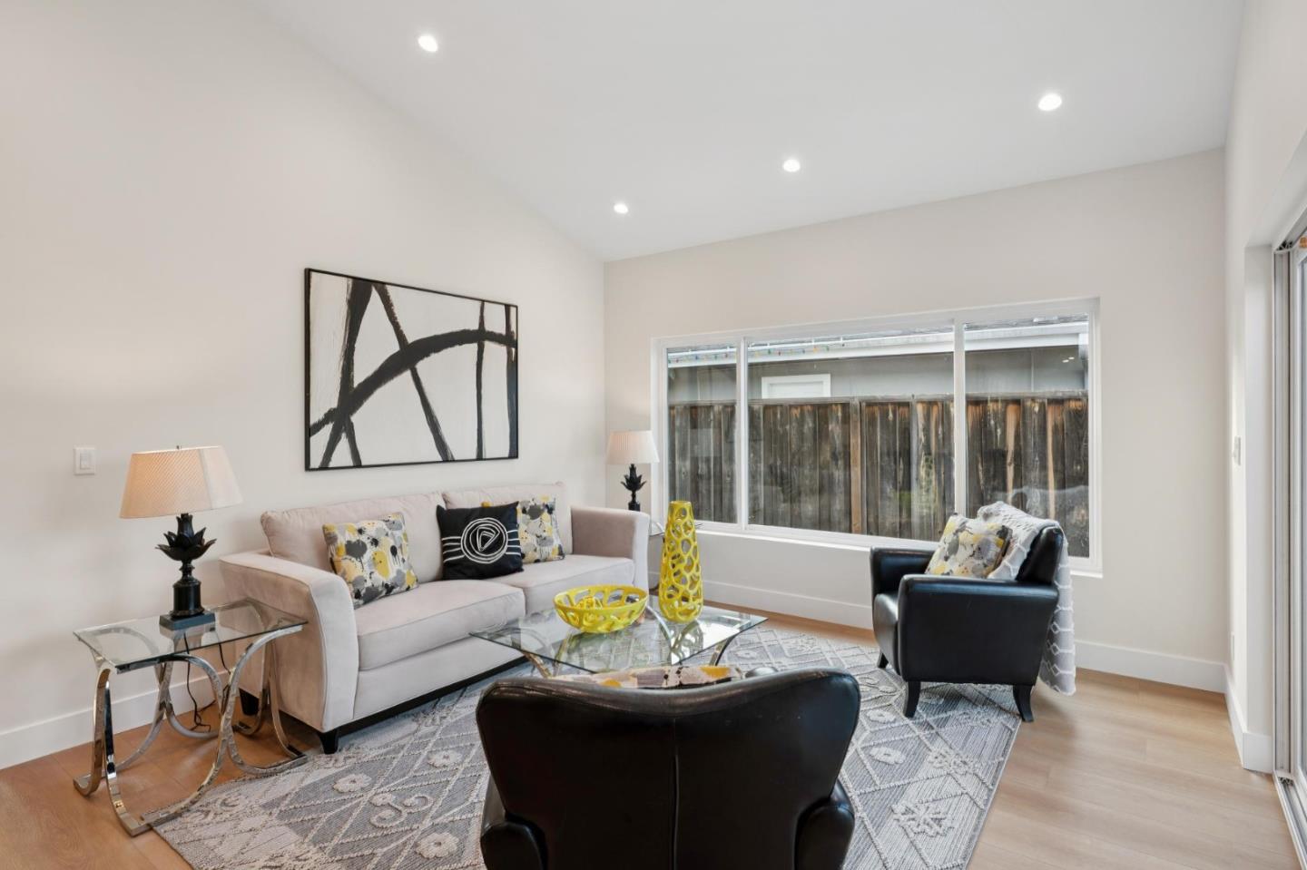 Detail Gallery Image 15 of 91 For 709 Lakebird Dr, Sunnyvale,  CA 94089 - 4 Beds | 3 Baths