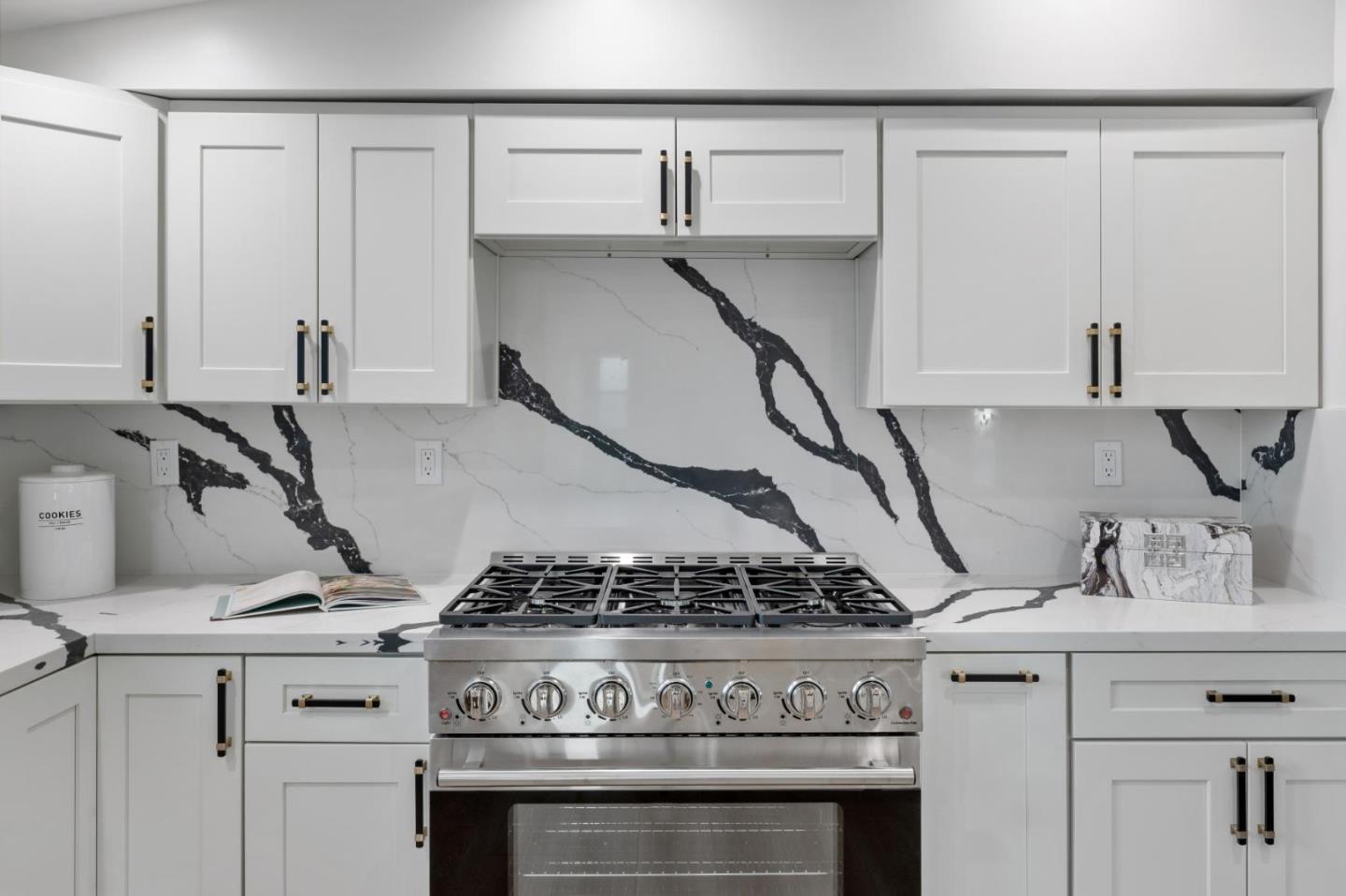 Detail Gallery Image 44 of 91 For 709 Lakebird Dr, Sunnyvale,  CA 94089 - 4 Beds | 3 Baths