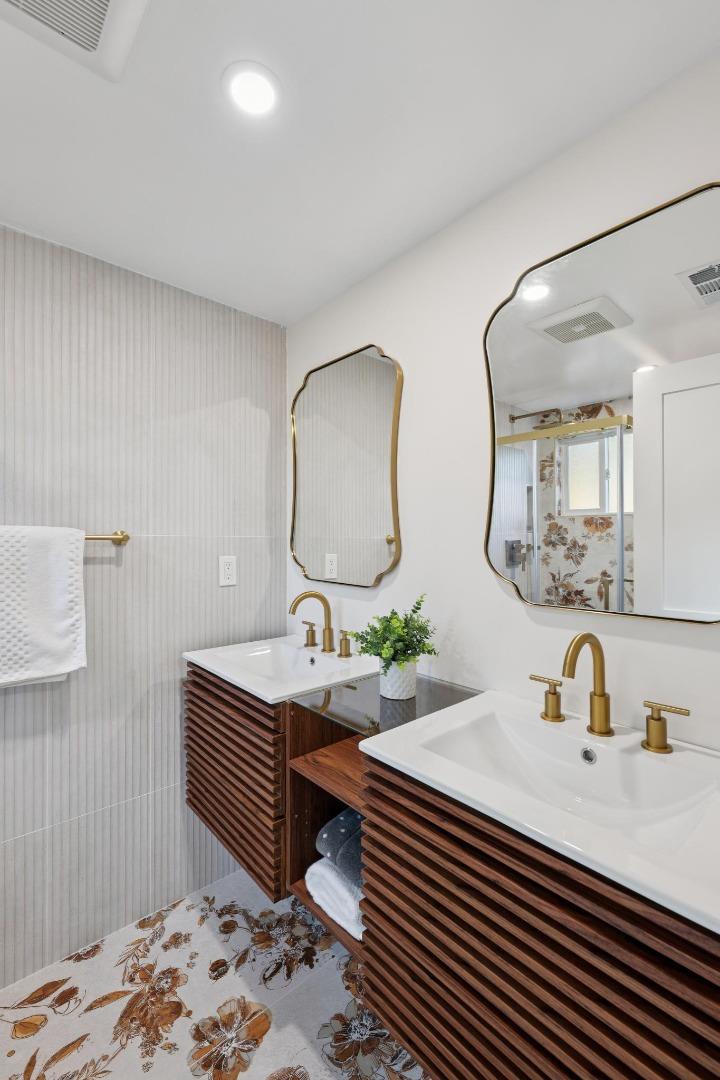 Detail Gallery Image 84 of 91 For 709 Lakebird Dr, Sunnyvale,  CA 94089 - 4 Beds | 3 Baths