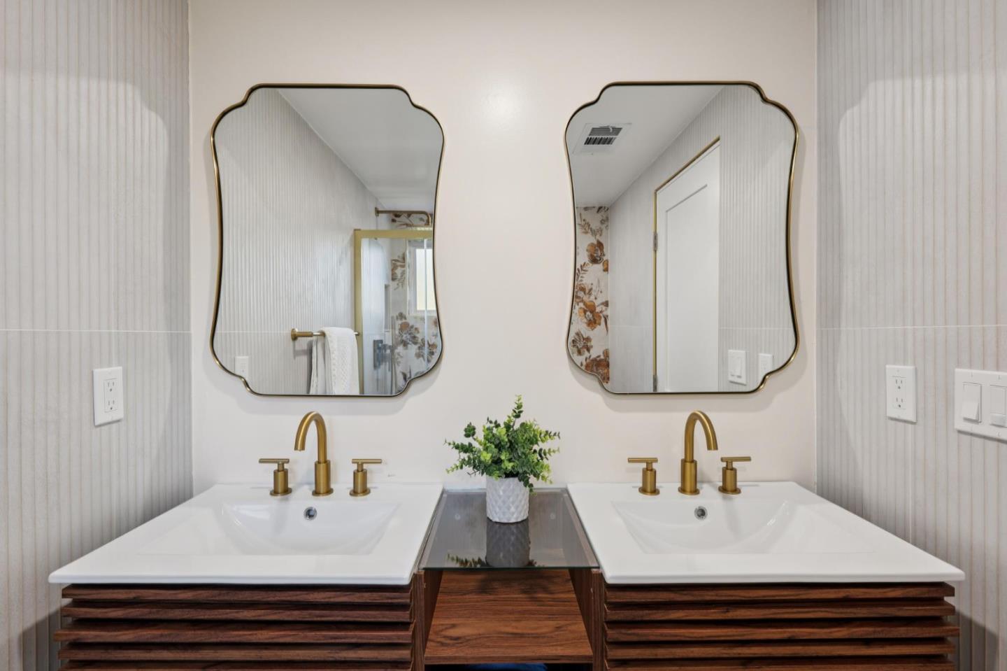 Detail Gallery Image 86 of 91 For 709 Lakebird Dr, Sunnyvale,  CA 94089 - 4 Beds | 3 Baths