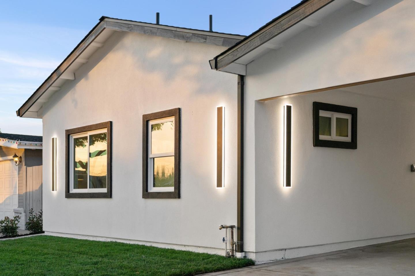 Detail Gallery Image 9 of 91 For 709 Lakebird Dr, Sunnyvale,  CA 94089 - 4 Beds | 3 Baths