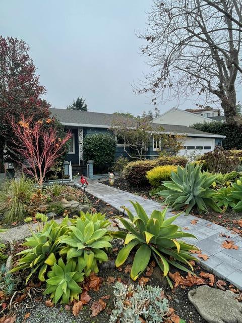 Detail Gallery Image 2 of 18 For 1379 Vista Grande, Millbrae,  CA 94030 - 3 Beds | 1/1 Baths