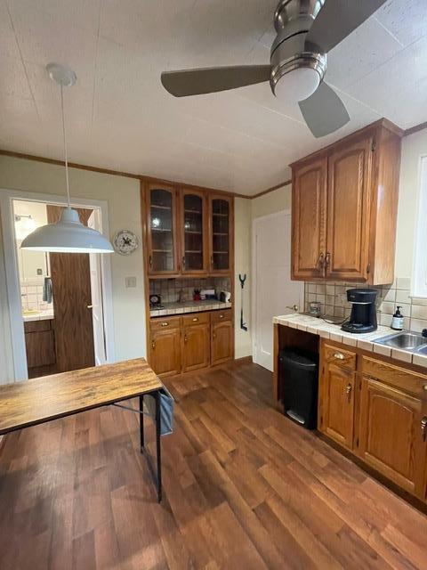 Detail Gallery Image 8 of 18 For 1379 Vista Grande, Millbrae,  CA 94030 - 3 Beds | 1/1 Baths