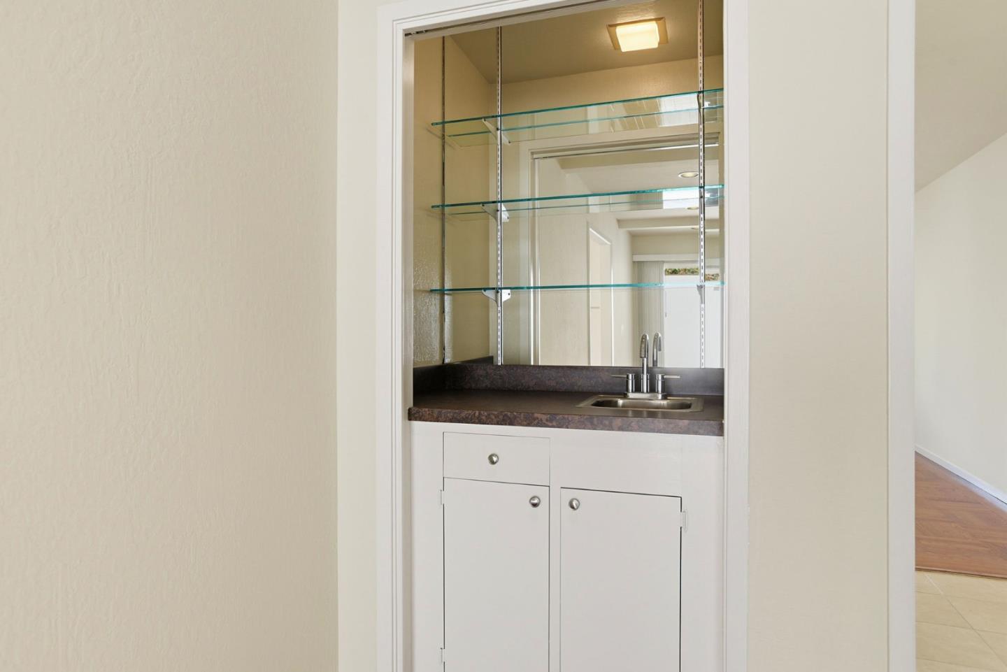 Detail Gallery Image 22 of 48 For 3300 El Sobrante St, San Mateo,  CA 94403 - 3 Beds | 2 Baths