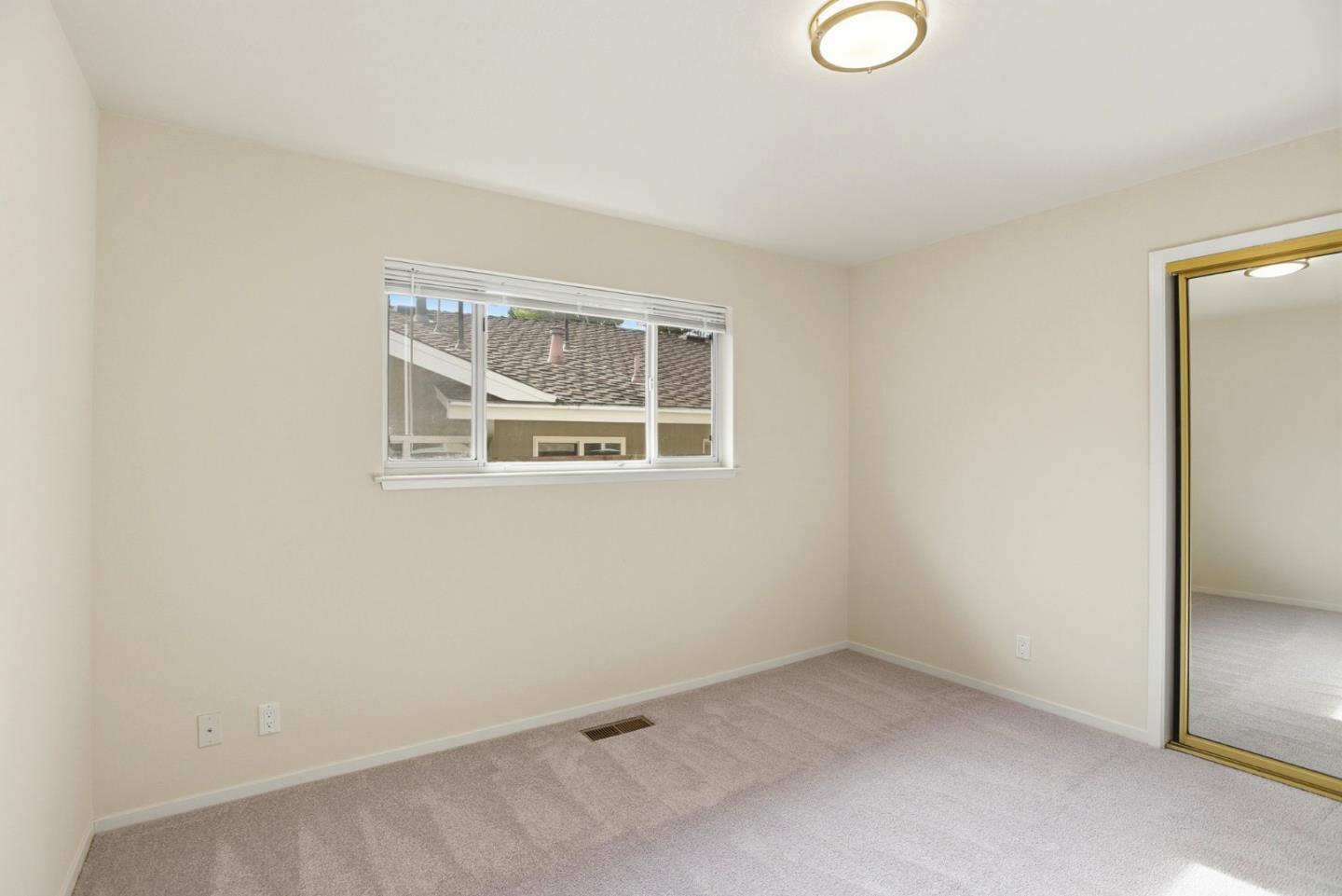 Detail Gallery Image 24 of 48 For 3300 El Sobrante St, San Mateo,  CA 94403 - 3 Beds | 2 Baths