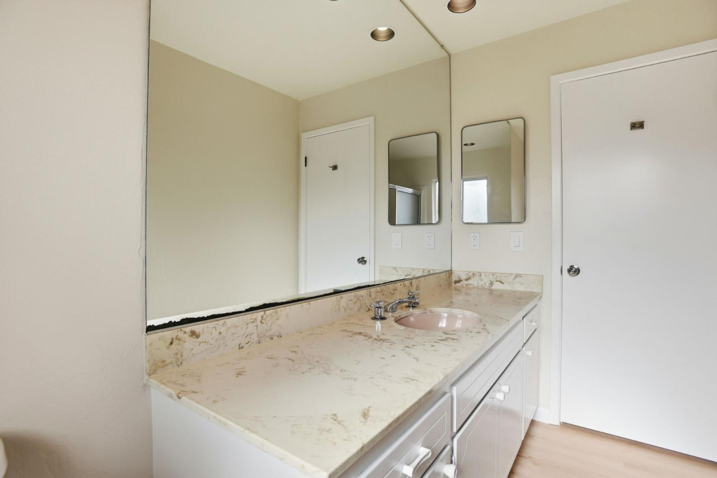 Detail Gallery Image 34 of 48 For 3300 El Sobrante St, San Mateo,  CA 94403 - 3 Beds | 2 Baths