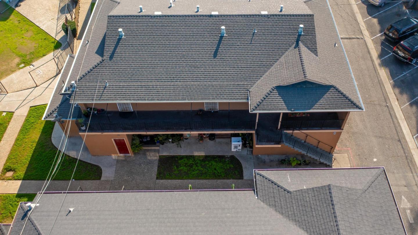 Detail Gallery Image 9 of 17 For 110 Roundtable #8 Dr, San Jose,  CA 95111 - – Beds | – Baths