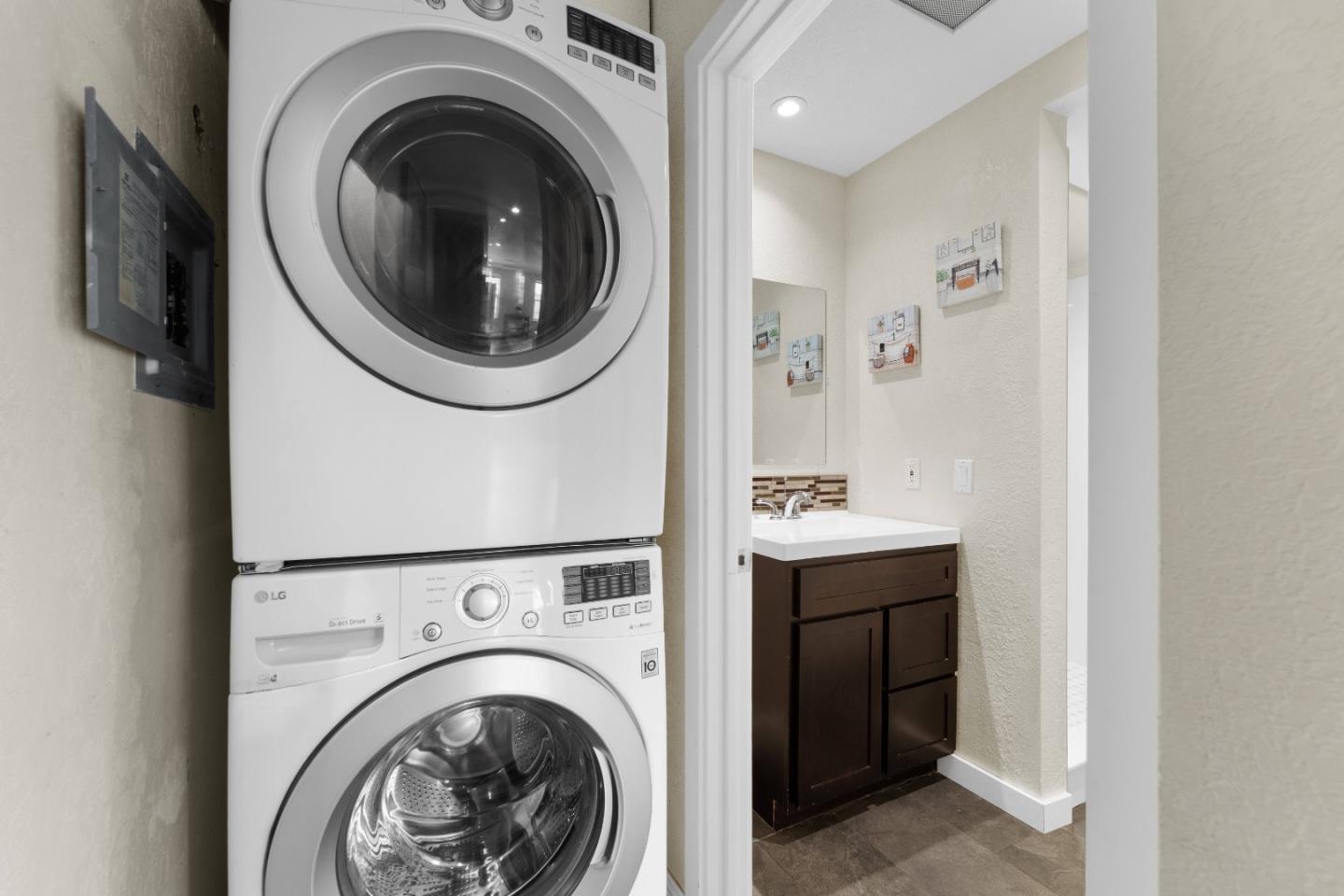 Detail Gallery Image 9 of 40 For 1131 Luchessi Dr, San Jose,  CA 95118 - – Beds | – Baths