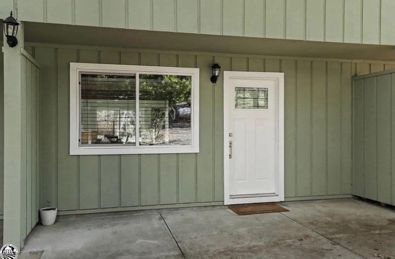 Detail Gallery Image 2 of 9 For 19223 Salvadore #C,  Groveland,  CA 95321 - 2 Beds | 1/1 Baths