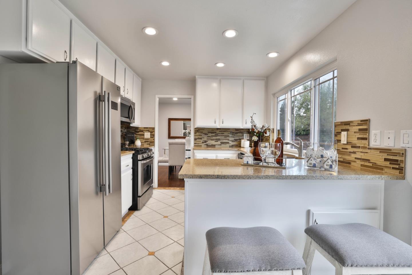 Detail Gallery Image 12 of 32 For 1967 Cape Hilda Pl, San Jose,  CA 95133 - 4 Beds | 2/1 Baths