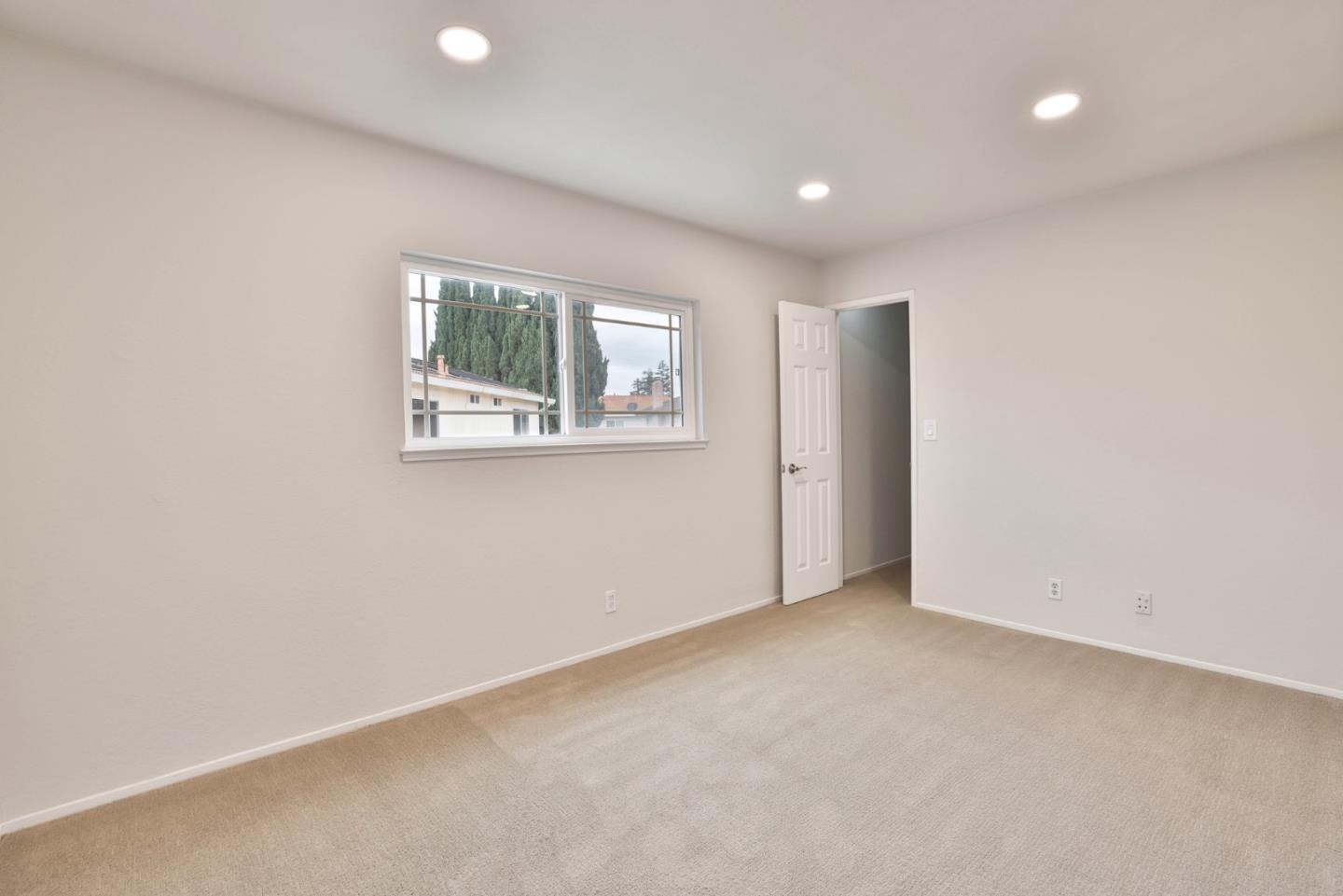 Detail Gallery Image 16 of 32 For 1967 Cape Hilda Pl, San Jose,  CA 95133 - 4 Beds | 2/1 Baths