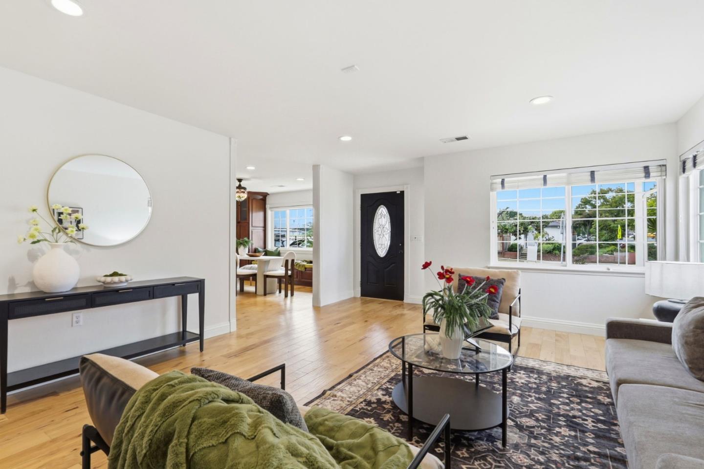 Detail Gallery Image 5 of 24 For 5480 Dartmouth Dr, San Jose,  CA 95118 - 3 Beds | 2 Baths