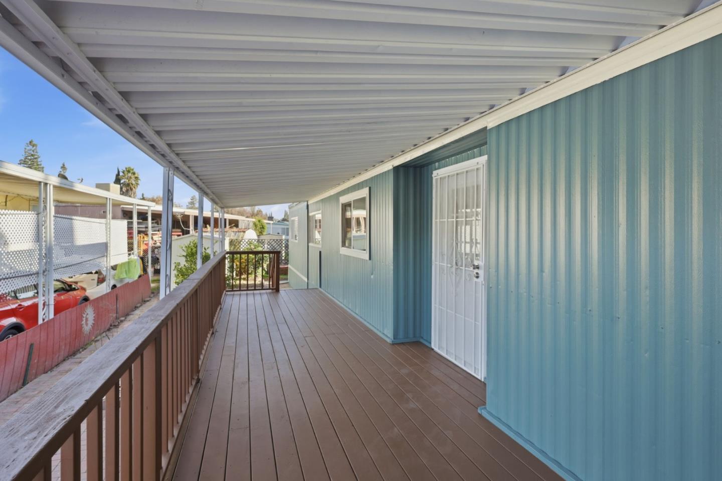 Detail Gallery Image 4 of 28 For 2151 Oakland Rd #229,  San Jose,  CA 95131 - 4 Beds | 2 Baths