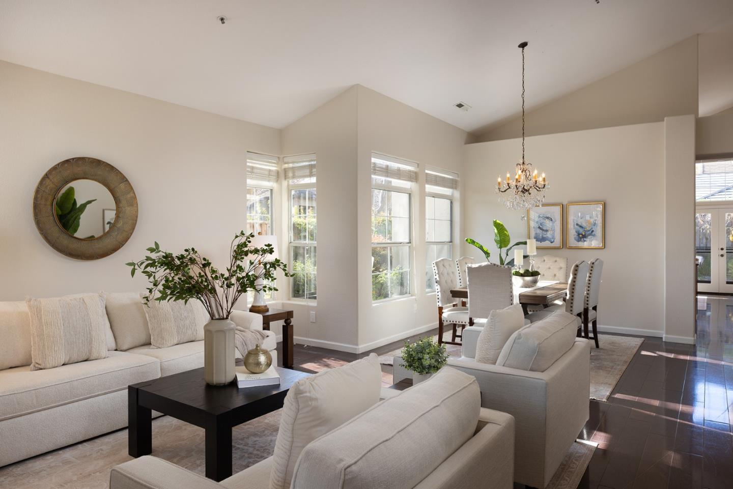 Front Image Thumbnail for ML82029678