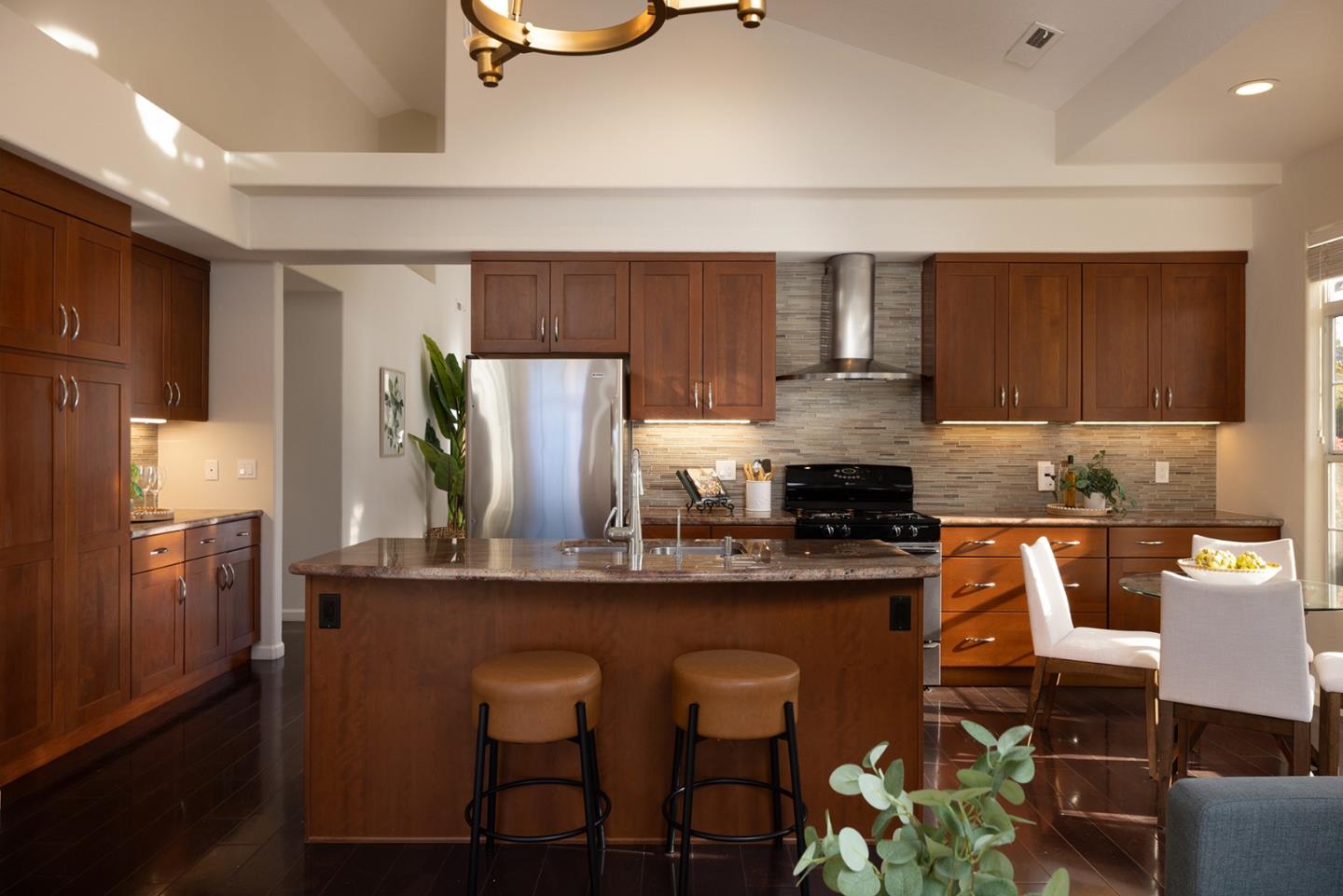 Detail Gallery Image 8 of 22 For 17776 Riverbend Rd, Salinas,  CA 93908 - 3 Beds | 2 Baths