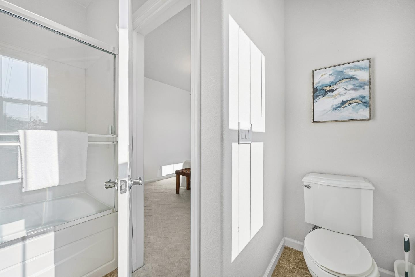 Detail Gallery Image 29 of 36 For 465 Bedford Loop, Mountain View,  CA 94043 - 2 Beds | 2/1 Baths