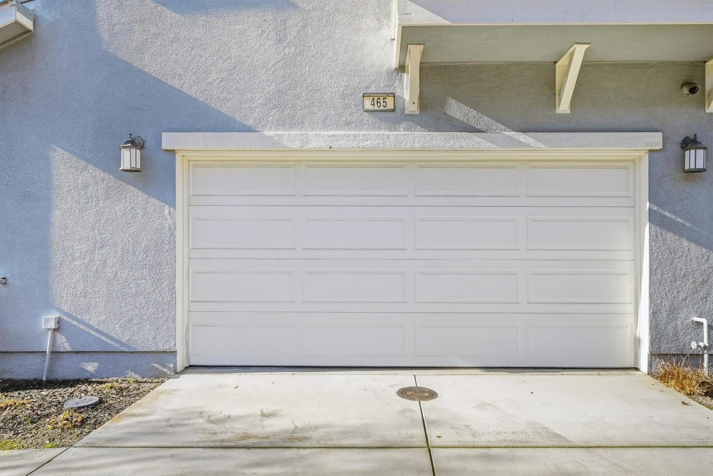 Detail Gallery Image 32 of 36 For 465 Bedford Loop, Mountain View,  CA 94043 - 2 Beds | 2/1 Baths