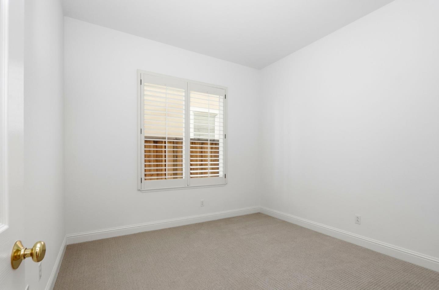 Detail Gallery Image 16 of 48 For 4157 Mystic Dr, San Jose,  CA 95124 - 5 Beds | 3 Baths