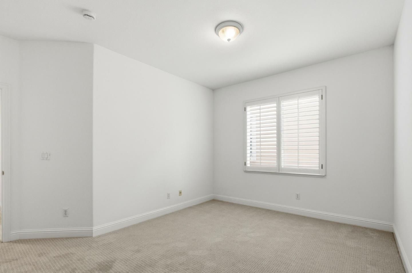 Detail Gallery Image 27 of 48 For 4157 Mystic Dr, San Jose,  CA 95124 - 5 Beds | 3 Baths