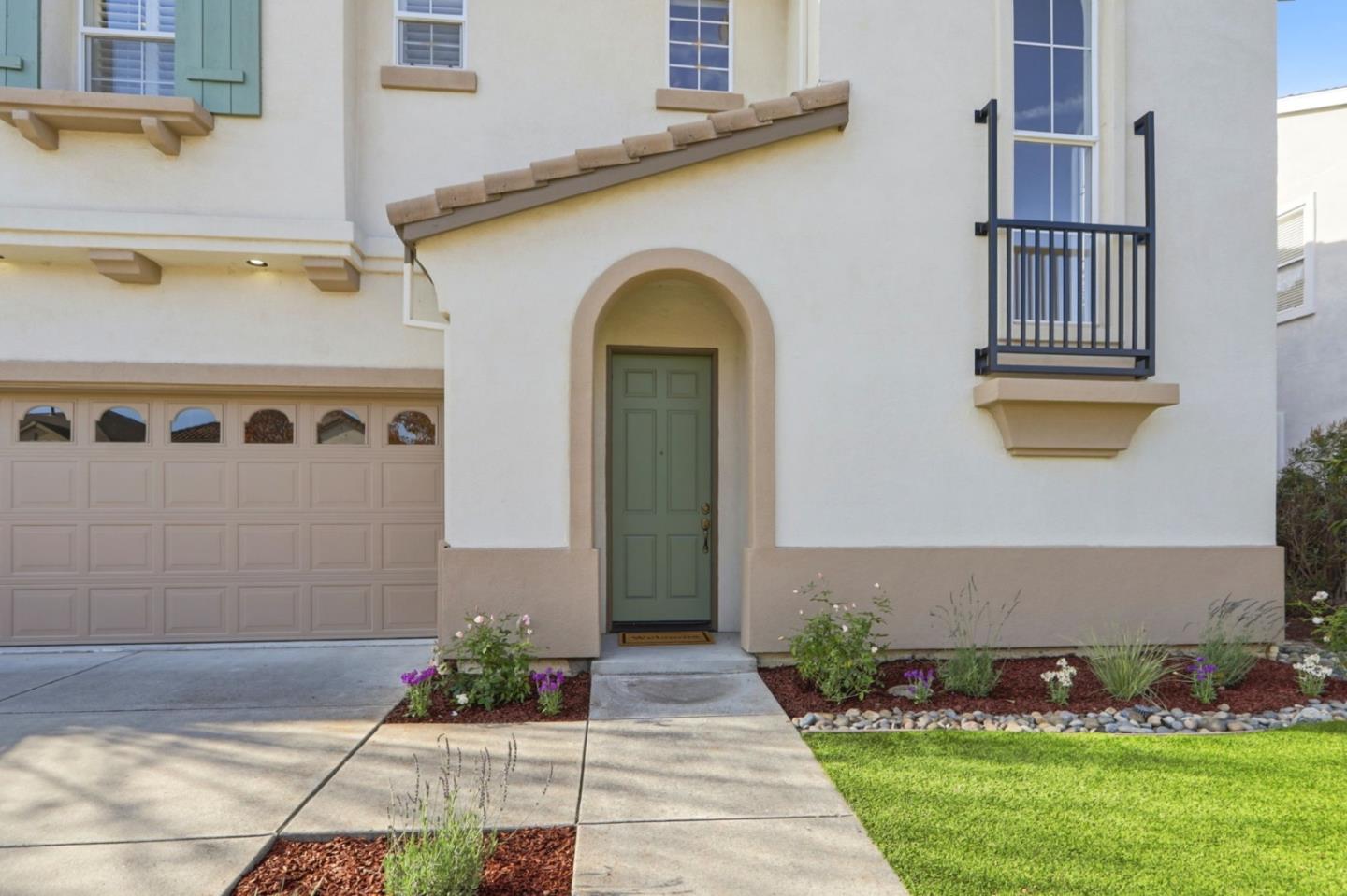 Detail Gallery Image 3 of 48 For 4157 Mystic Dr, San Jose,  CA 95124 - 5 Beds | 3 Baths