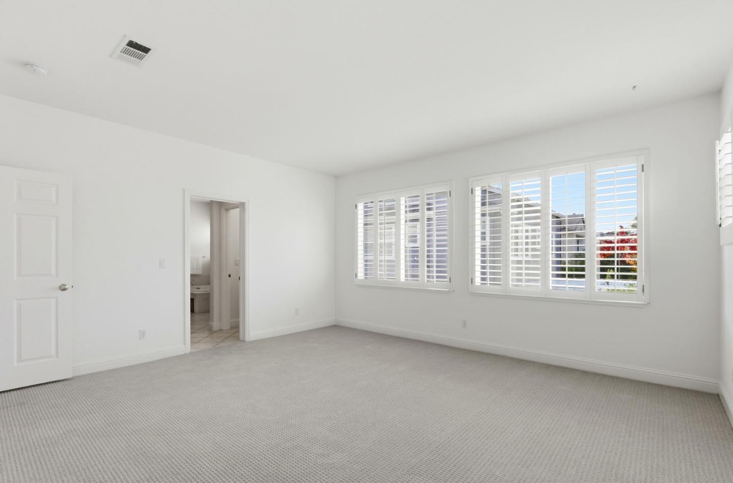 Detail Gallery Image 32 of 48 For 4157 Mystic Dr, San Jose,  CA 95124 - 5 Beds | 3 Baths