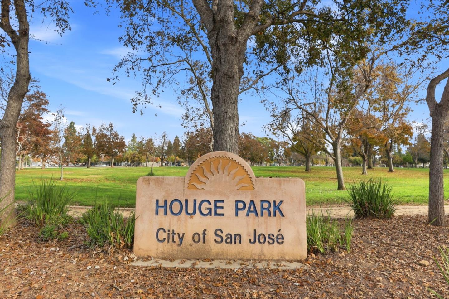 Detail Gallery Image 42 of 48 For 4157 Mystic Dr, San Jose,  CA 95124 - 5 Beds | 3 Baths