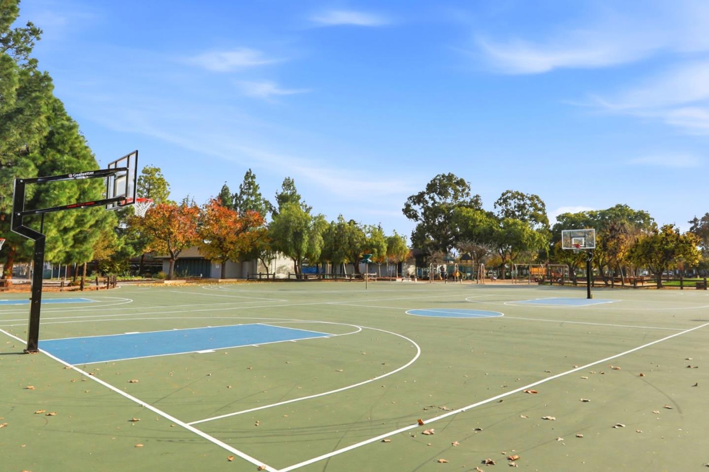 Detail Gallery Image 45 of 48 For 4157 Mystic Dr, San Jose,  CA 95124 - 5 Beds | 3 Baths