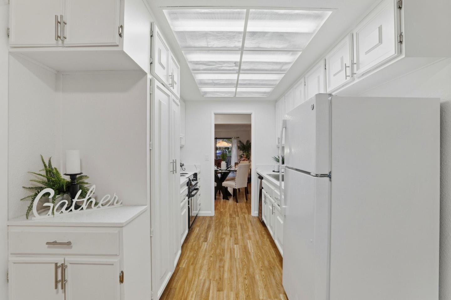 Detail Gallery Image 8 of 35 For 5106 Cribari Pl, San Jose,  CA 95135 - 2 Beds | 2 Baths