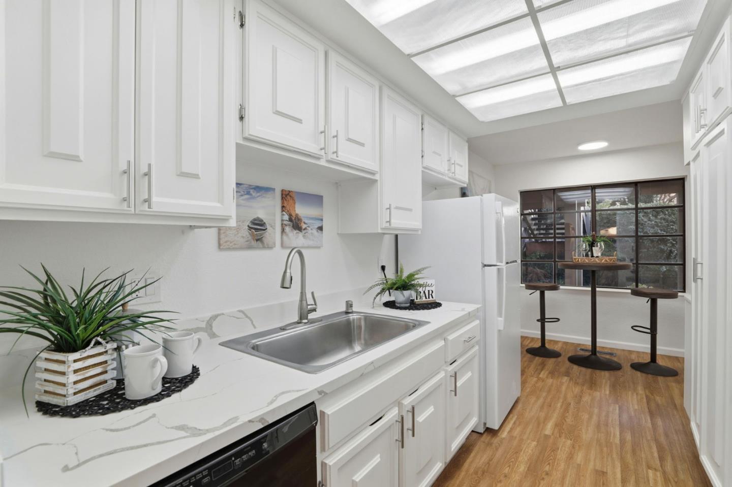 Detail Gallery Image 9 of 35 For 5106 Cribari Pl, San Jose,  CA 95135 - 2 Beds | 2 Baths