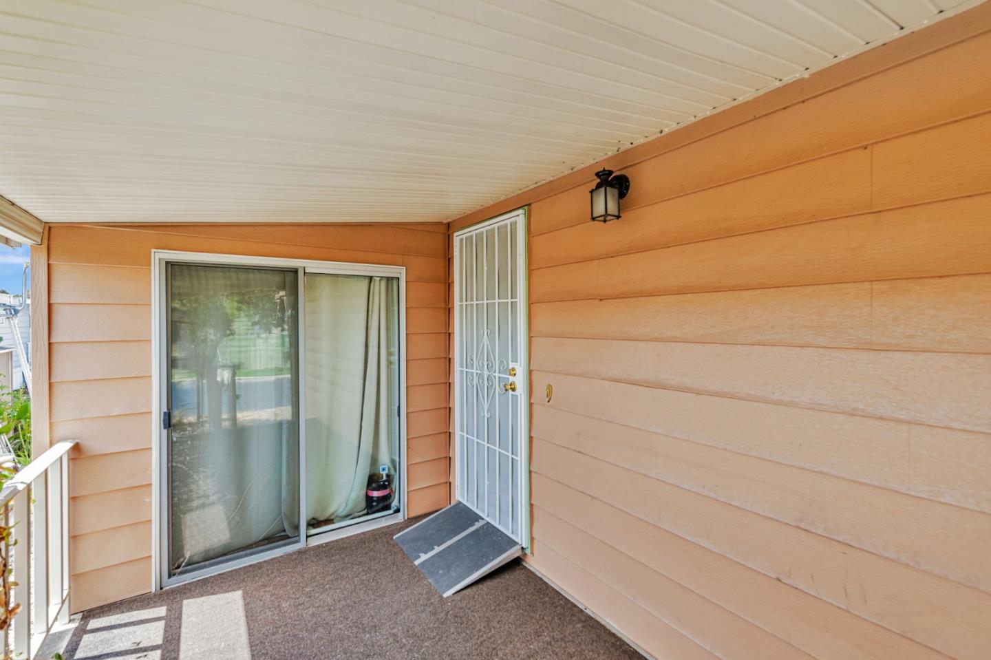 Detail Gallery Image 6 of 34 For 264 Santa Susana #0,  San Leandro,  CA 94579 - 2 Beds | 2 Baths