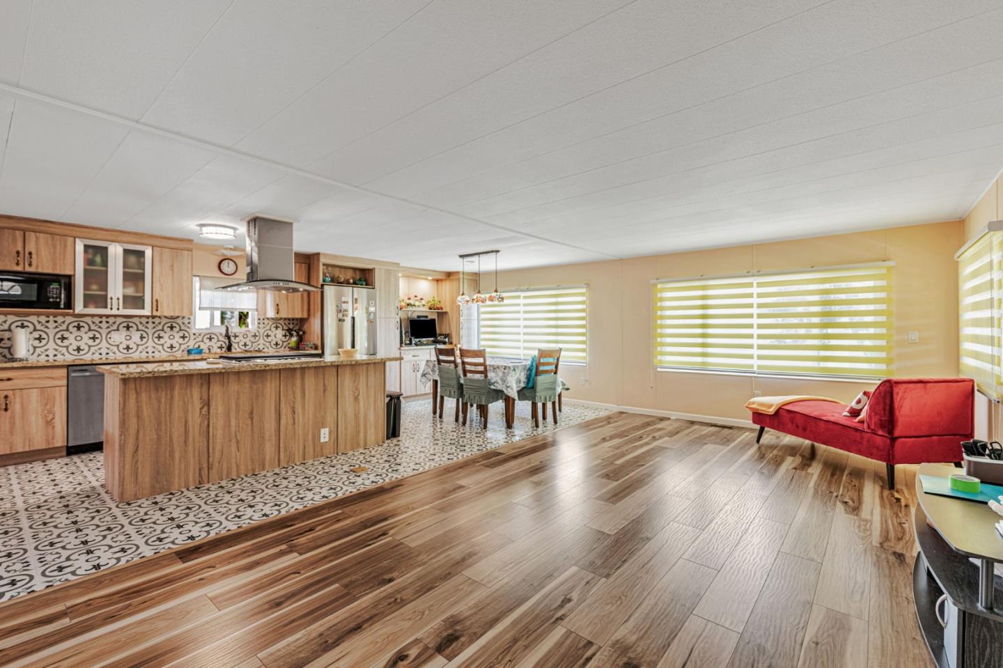 Detail Gallery Image 7 of 34 For 264 Santa Susana #0,  San Leandro,  CA 94579 - 2 Beds | 2 Baths