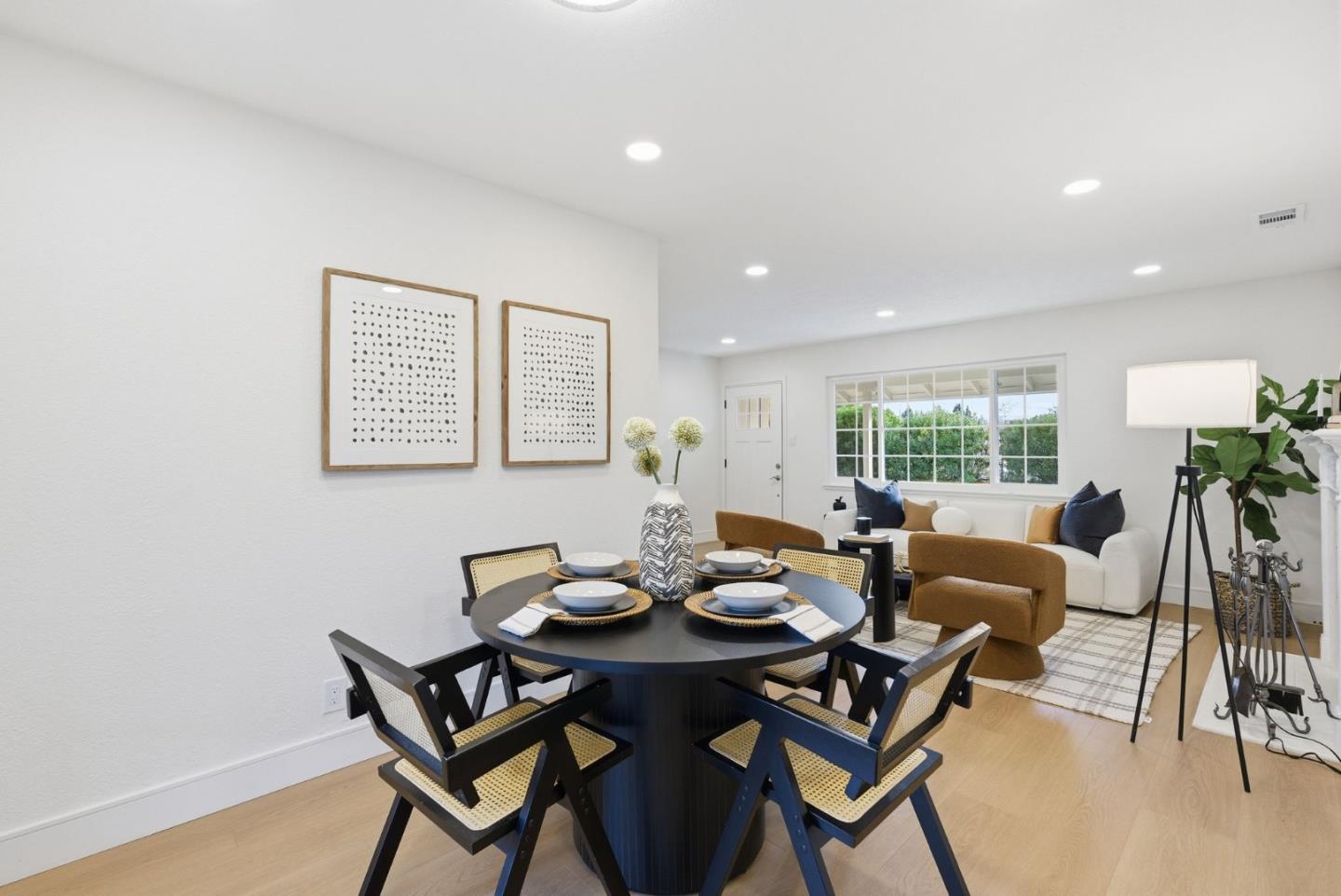 Detail Gallery Image 11 of 34 For 2165 Bray Ave, Santa Clara,  CA 95050 - 3 Beds | 2/1 Baths