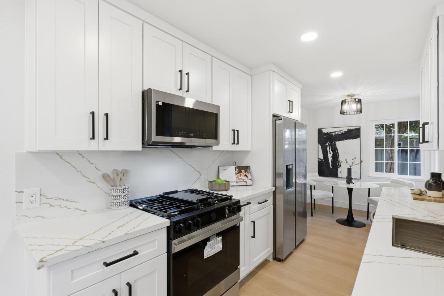 Detail Gallery Image 15 of 34 For 2165 Bray Ave, Santa Clara,  CA 95050 - 3 Beds | 2/1 Baths