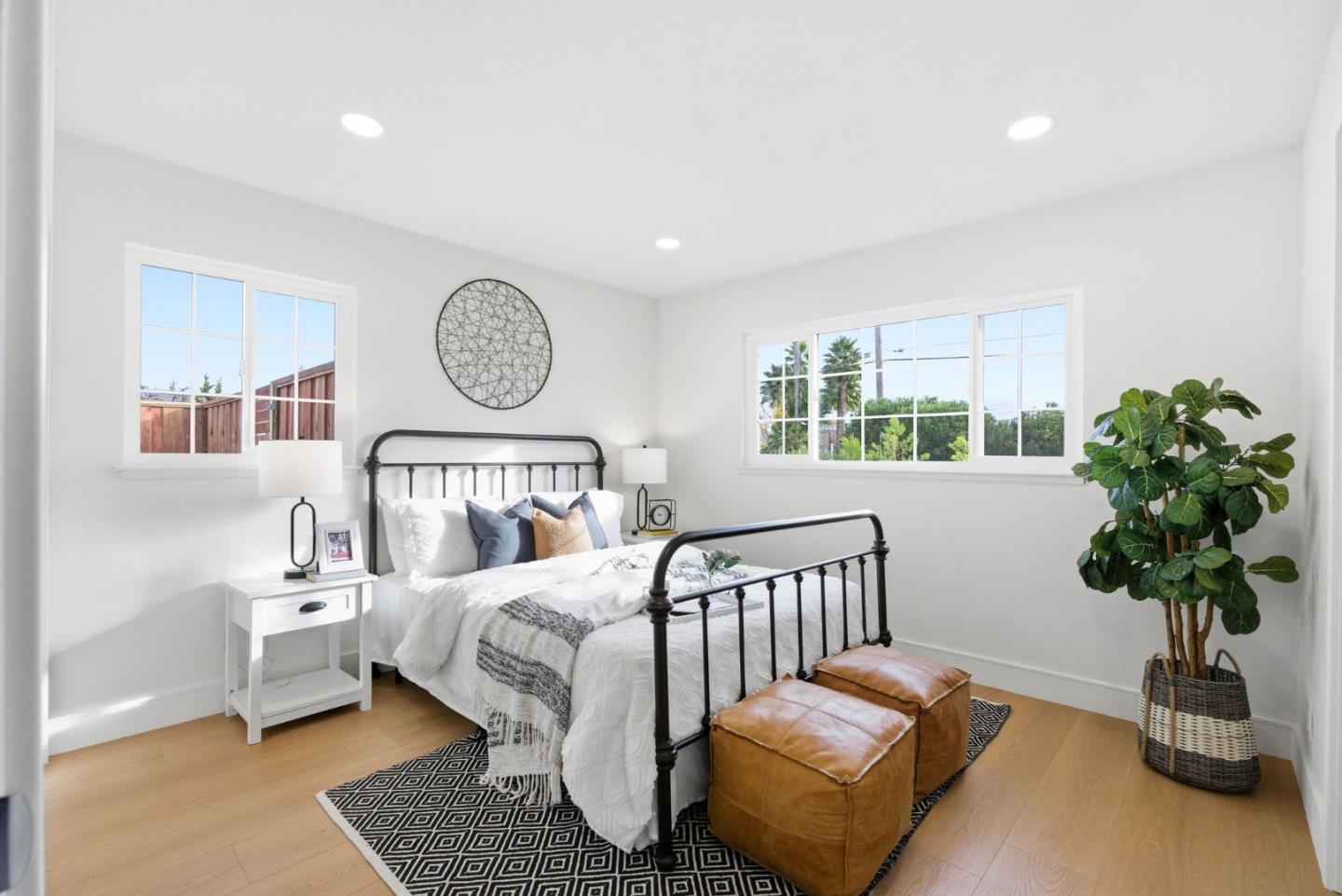 Detail Gallery Image 18 of 34 For 2165 Bray Ave, Santa Clara,  CA 95050 - 3 Beds | 2/1 Baths