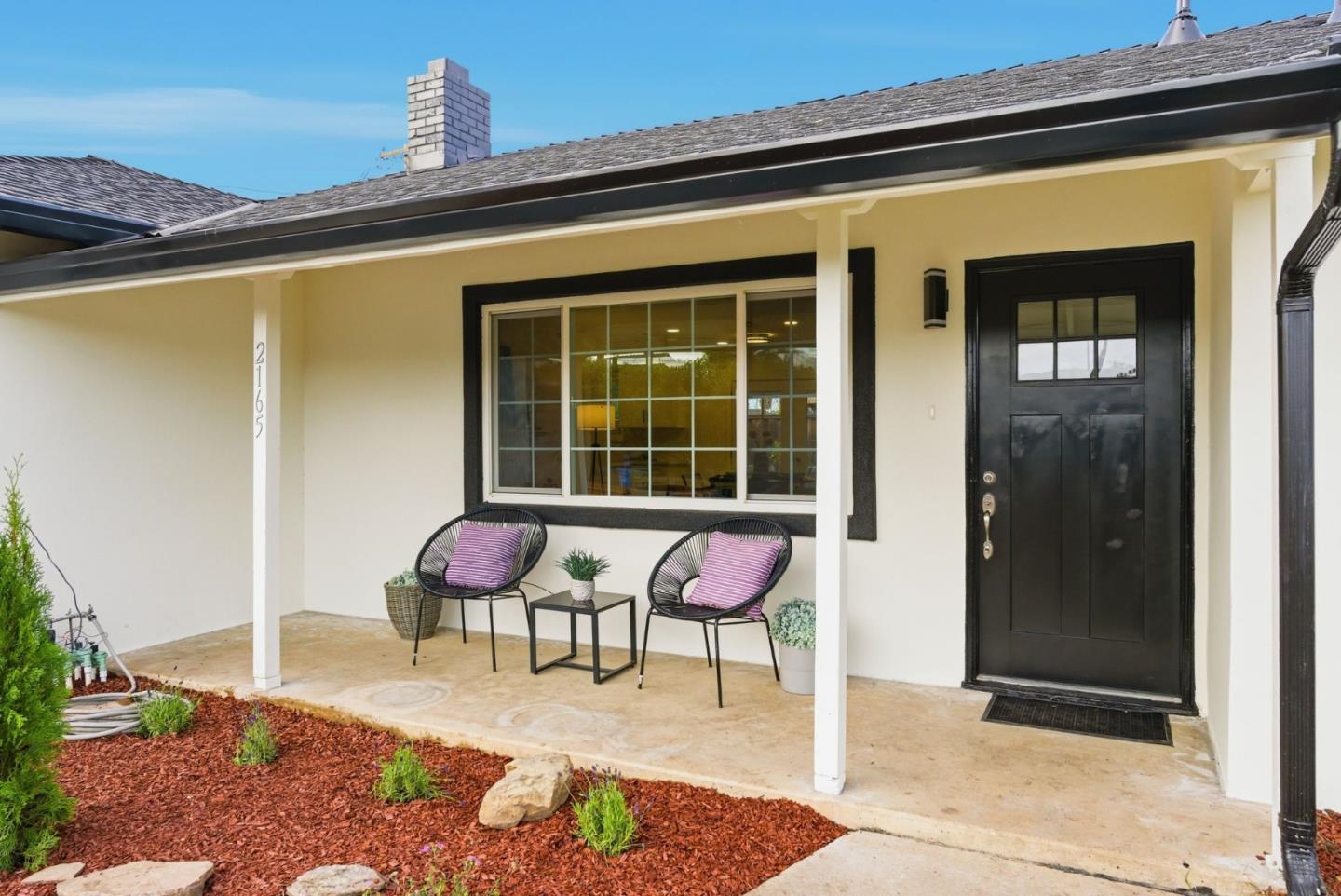 Detail Gallery Image 2 of 34 For 2165 Bray Ave, Santa Clara,  CA 95050 - 3 Beds | 2/1 Baths